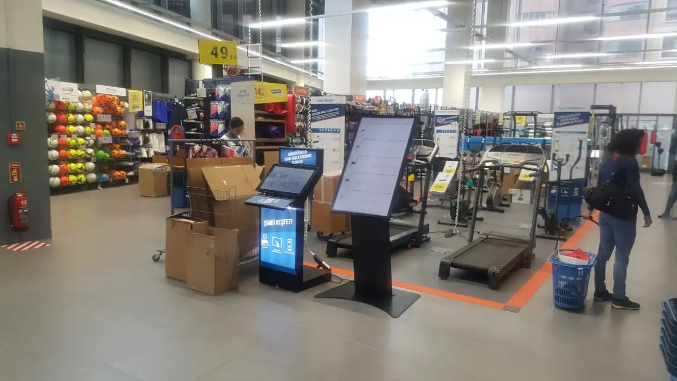 Unisoft | Decathlon Mağazaları Dijital Dönüşüm Çözümleri